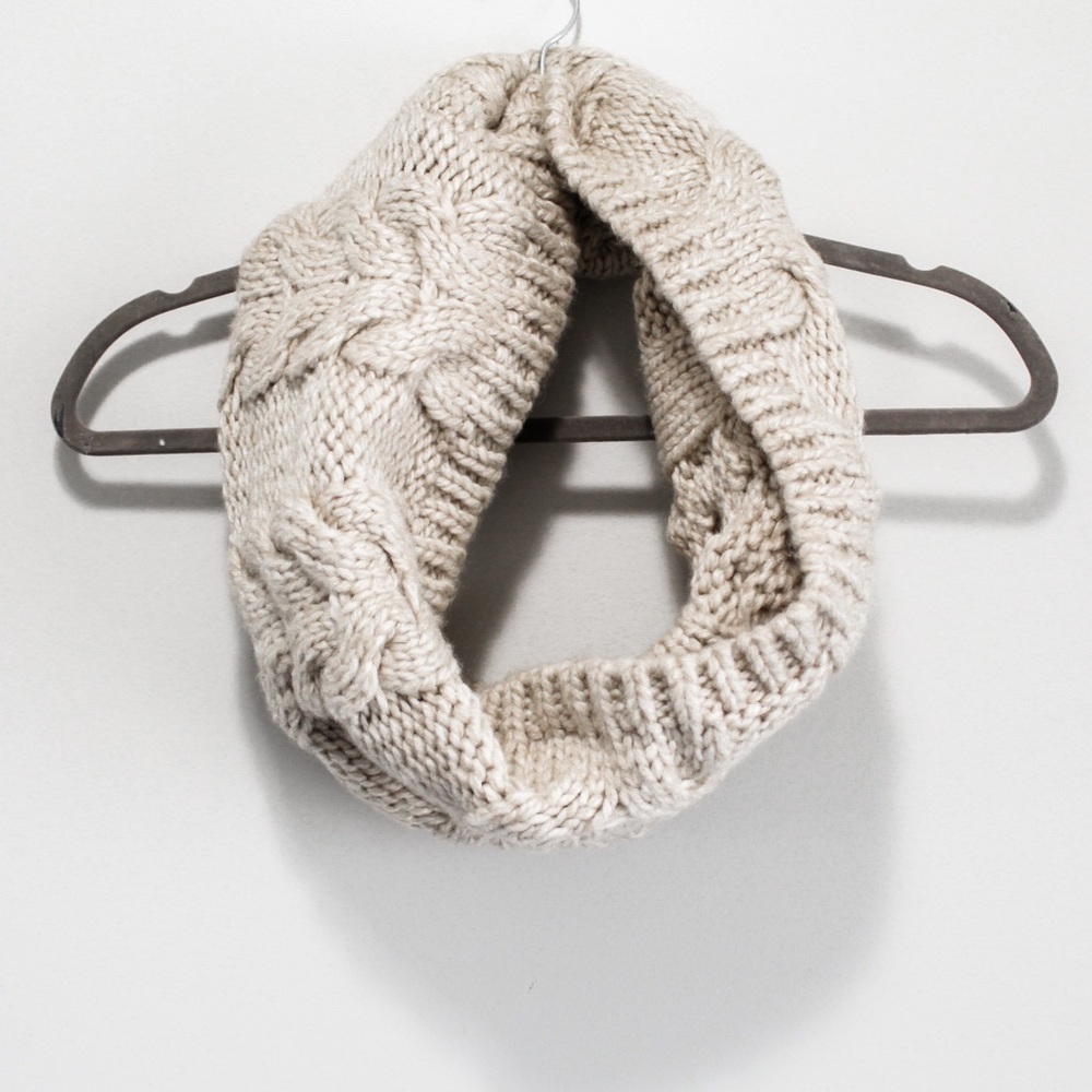 Knit Scarf